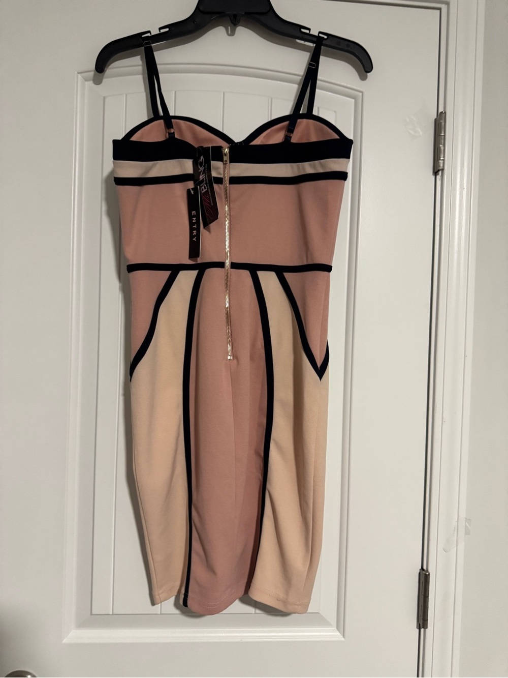 Entry Nude and navy Panelled Bustier Bodycon Dress adjustable straps - Picture 3 of 6